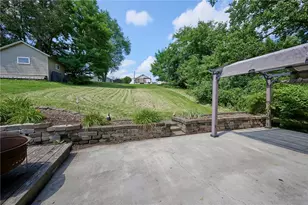 632 Wampum Ave, Ellwood City, PA 16117 - Photo 32