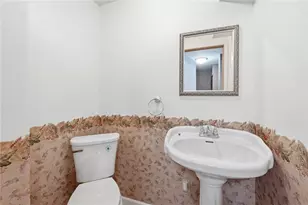 632 Wampum Ave, Ellwood City, PA 16117 - Photo 6