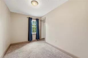 632 Wampum Ave, Ellwood City, PA 16117 - Photo 18