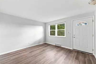 9218 Florida Ave, Pittsburgh, PA 15235 - Photo 6