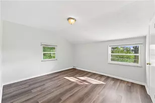 9218 Florida Ave, Pittsburgh, PA 15235 - Photo 12