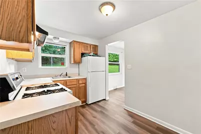 9218 Florida Ave, Pittsburgh, PA 15235 - Photo 10