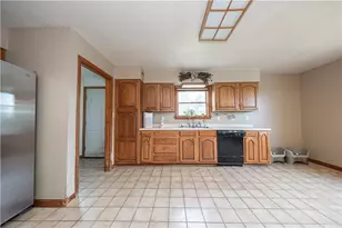 400 Walker Ln, South Franklin, PA 15301 - Photo 10