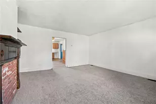 2037 Lautner St, Pittsburgh, PA 15212 - Photo 4