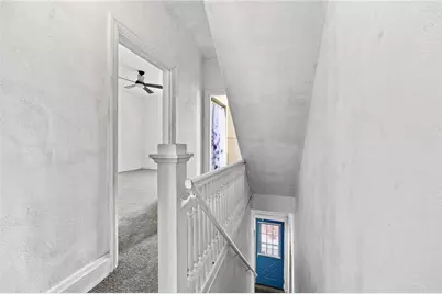 2037 Lautner St, Pittsburgh, PA 15212 - Photo 10