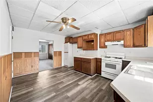 2037 Lautner St, Pittsburgh, PA 15212 - Photo 8