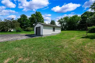 2748 Tamarack Dr, South Pymatuning Township, PA 16150 - Photo 34