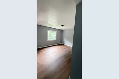 1021 California Dr, Coal Center Boro, PA 15423 - Photo 6