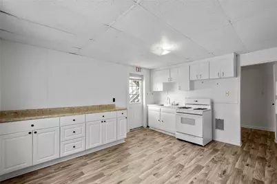 641 6th St, Pitcairn, PA 15140 - Photo 28