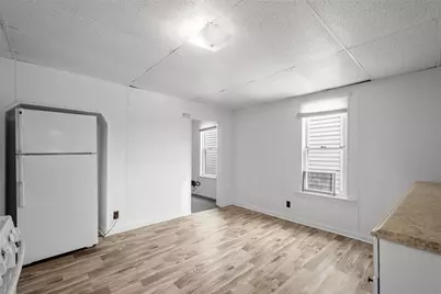 641 6th St, Pitcairn, PA 15140 - Photo 30