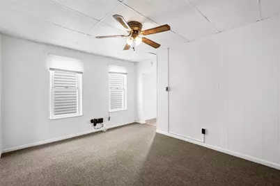 641 6th St, Pitcairn, PA 15140 - Photo 26