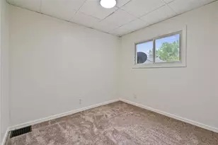 641 Sixth St, Pitcairn, PA 15140 - Photo 18