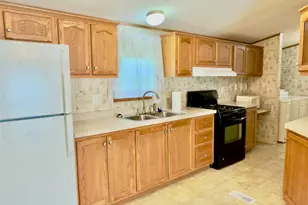 200 Petrolia Rd, Fairview Township, PA 16050 - Photo 28