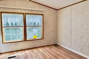 200 Petrolia Rd, Fairview Township, PA 16050 - Photo 36