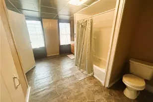 919 E Main St, Rural Valley Boro, PA 16249 - Photo 32