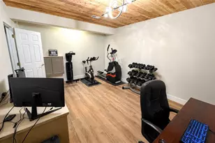 2004 Maxwell Ln, Adams Township, PA 16046 - Photo 28