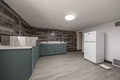 735 1/2 7th Avenue, Coraopolis, PA 15108 - Photo 4