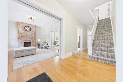 1872 Greenleaf St, Pittsburgh, PA 15203 - Photo 4