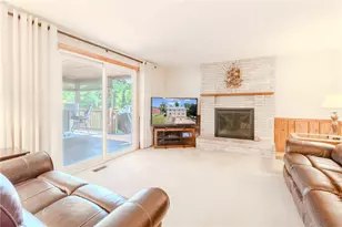 100 Textor Dr, North Versailles, PA 15137 - Photo 10