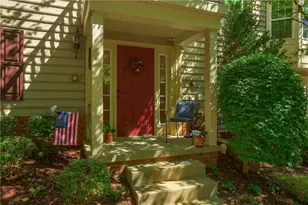 142 Lewisham Rd, Cranberry Township, PA 16066 - Photo 2