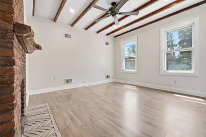 115 E Woodford Avenue, Pittsburgh, PA 15210 - Photo 18