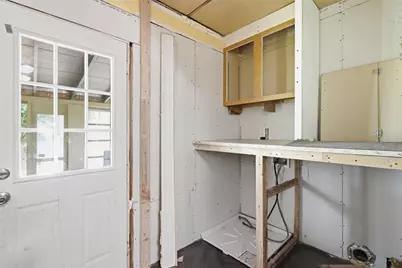 115 E Woodford Avenue, Pittsburgh, PA 15210 - Photo 22