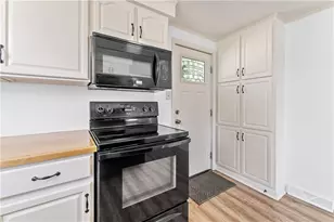 134 Main St, Markleysburg, PA 15459 - Photo 14