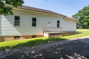 134 Main St, Markleysburg, PA 15459 - Photo 28