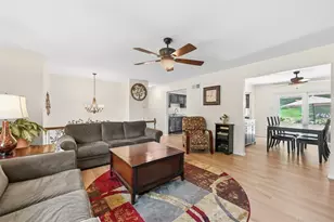 1212 Royal Dr, Hopewell Township, PA 15001 - Photo 6