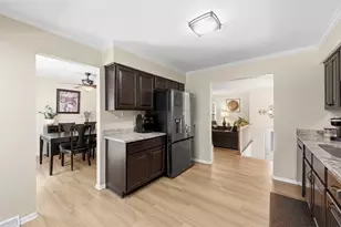 1212 Royal Dr, Hopewell Township, PA 15001 - Photo 14