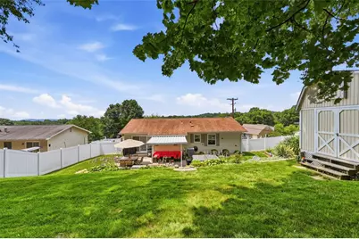 1212 Royal Drive, Hopewell Township, PA 15001 - Photo 14