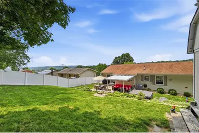 1212 Royal Drive, Hopewell Township, PA 15001 - Photo 38
