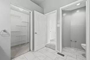 324 Haldeman Dr, Cranberry Township, PA 16066 - Photo 24