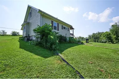 439 Fort Cherry Rd, Mount Pleasant, PA 15057 - Photo 32