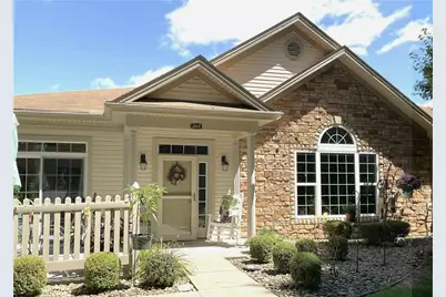 264 Stonegate Blvd, Hermitage, PA 16148 - Photo 1