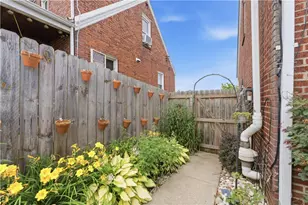 1711 Maine Ave, West Mifflin, PA 15122 - Photo 20