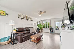 1711 Maine Ave, West Mifflin, PA 15122 - Photo 2