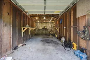 217 Lime St, Pittsburgh, PA 15220 - Photo 28