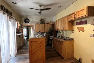 415 2nd St, East Bethlehem, PA 15368 - Photo 6