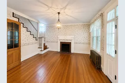 210 Washington Ave, Vandergrift, PA 15690 - Photo 4