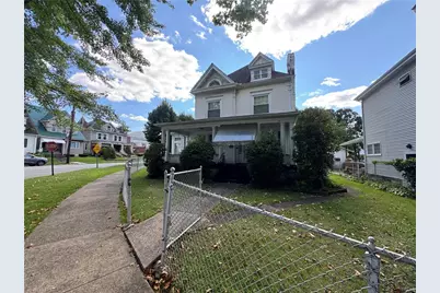 210 Washington Ave, Vandergrift, PA 15690 - Photo 1