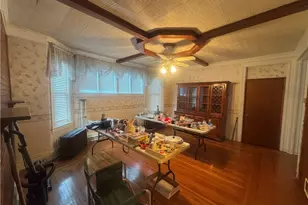 210 Washington Ave, Vandergrift, PA 15690 - Photo 8