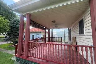 210 Washington Ave, Vandergrift, PA 15690 - Photo 26