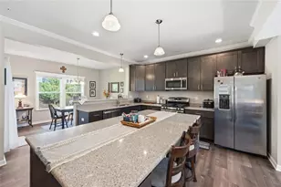 211 Lockheed Dr, Moon/Crescent Twp, PA 15108 - Photo 4