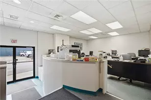 1700 Forbes Ave, Pittsburgh, PA 15219 - Photo 8