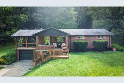 119 Eberhart Ln, Donegal Township, PA 16025 - Photo 2