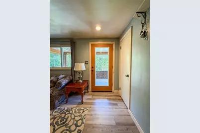 119 Eberhart Ln, Donegal Township, PA 16025 - Photo 10