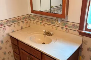 8891 Broadway St, North Huntingdon, PA 15692 - Photo 16