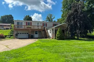 8891 Broadway St, North Huntingdon, PA 15692 - Photo 24