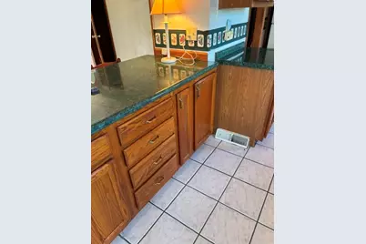 8891 Broadway St, North Huntingdon, PA 15692 - Photo 4